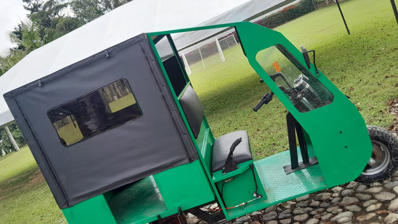 Camión Eléctrico Mini Vista 2